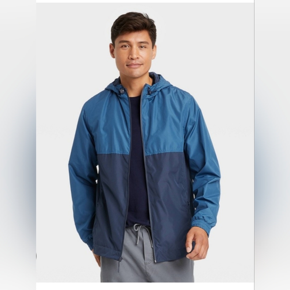 Men's jacket ocean blue and dark blue.Size S.Brand Goodiellow. Water resistant